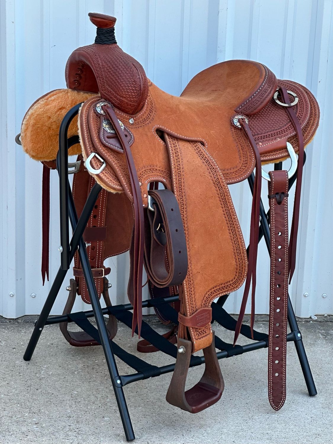 Robert Teskey Elite Strip Down Roping Saddle with a 15- inch Rough Out Seat