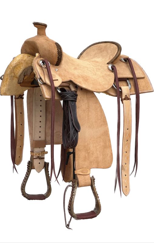 Heart O Texas Western Saddle with a 15 1/2- inch Rough Out Seat in Light Finish 051625