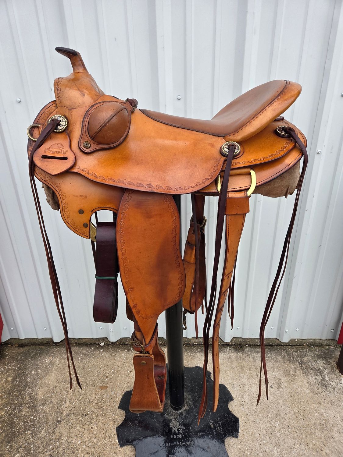17" used Pat Parelli Natural Performer saddle