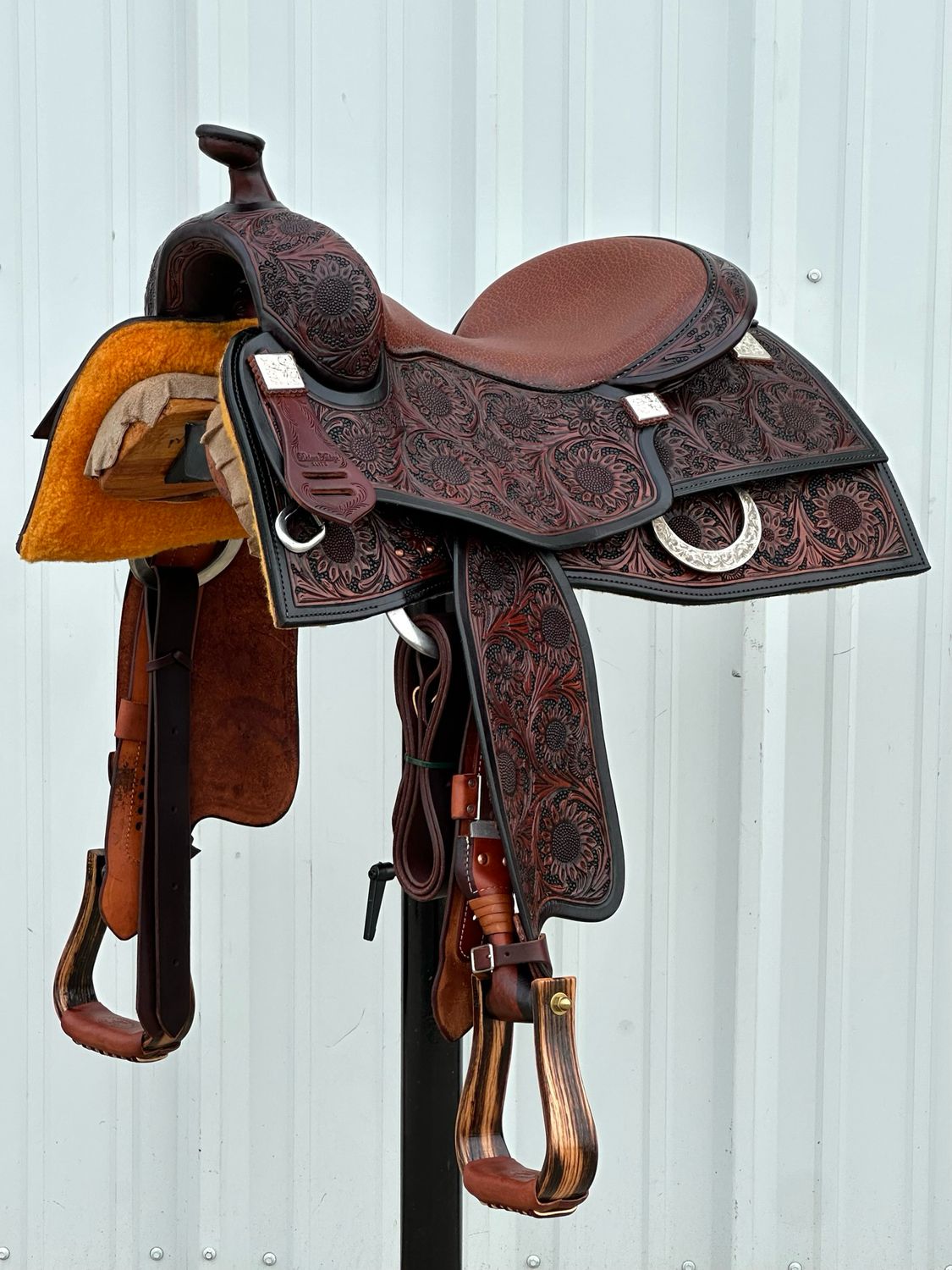 Robert Teskey Elite Reining Horse Saddle with a 15 3/4- inch Textured Padded 1/2” Super Soft Foam Seat Sunflower Sterling Overlay Darrel Slinkard Tree
