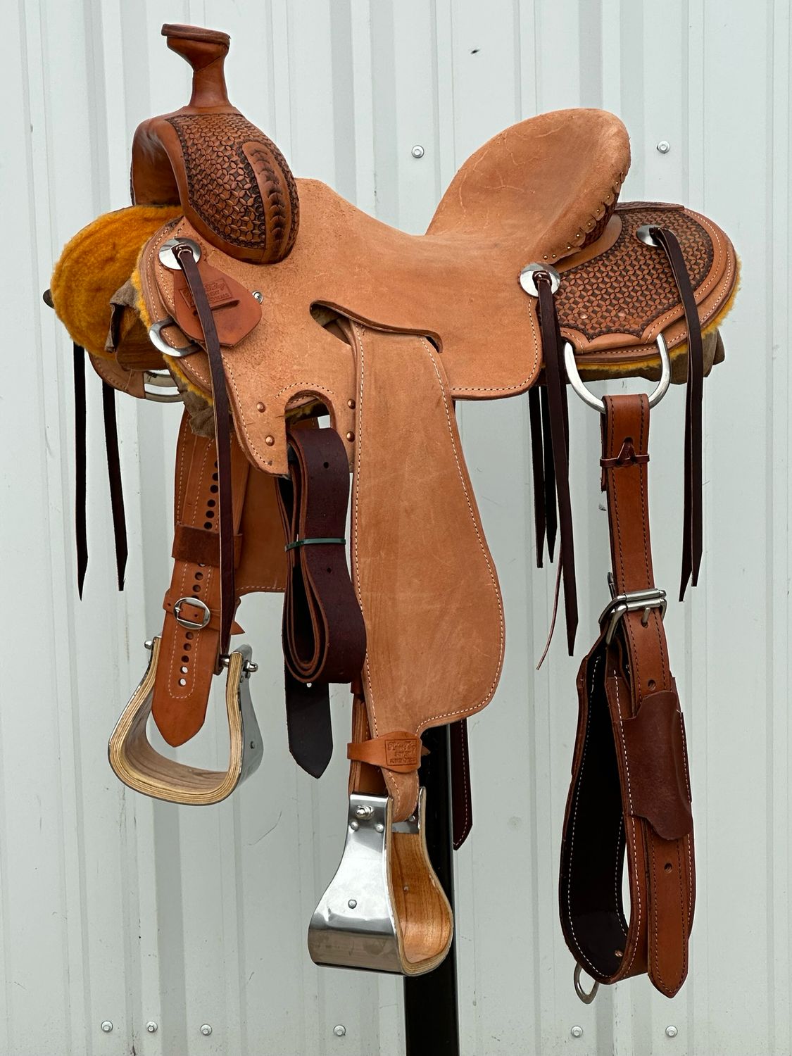 Robert Teskey Strip Down Seat Rig Ranch Roping Saddle with a 14 3/4- inch Rough Out Seat Tooled Interlace Antiqued Light Finish WJ Tree