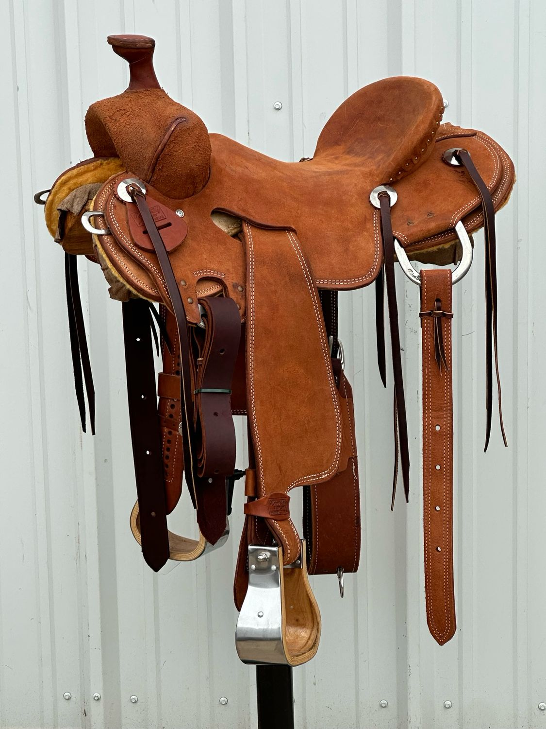 Robert Teskey Tucson Strip Down Seat Rig Ranch Roping Saddle with a 16- inch Rough Out Seat Double Stitch Light Finish
