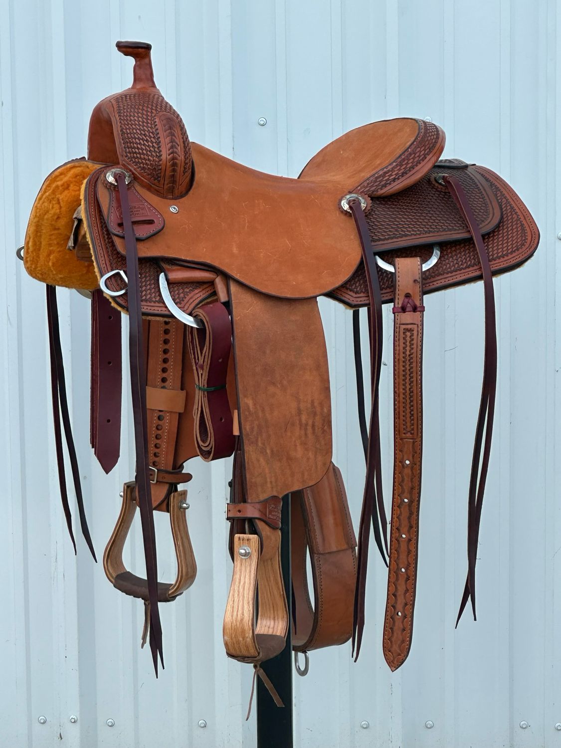 Robert Teskey Beefy Front Ranch Cutting Horse Saddle with a 16- inch Rough Out Seat Tooled Basket Weave Medium Finish BW Tree