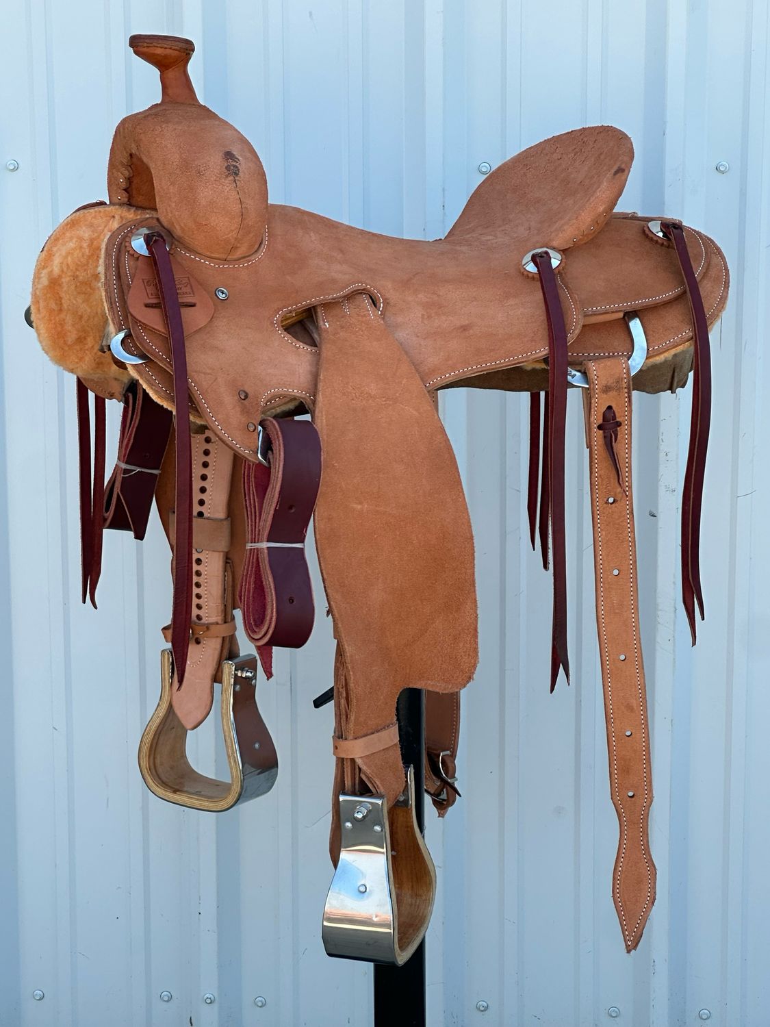 Robert Teskey Strip Down Seat Rig Ranch Roping Saddle with a 17- inch Rough Out Seat Light Finish WJ -Tree