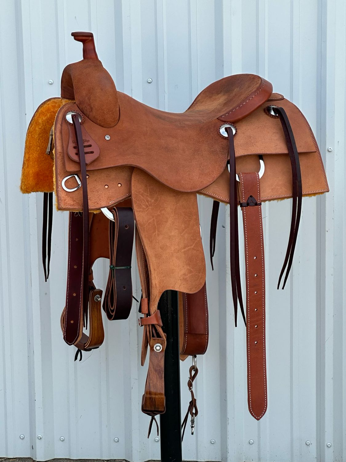 Robert Teskey Ranch Cutting Saddle with a 16 1/4- inch Rough Out Seat Medium Finish