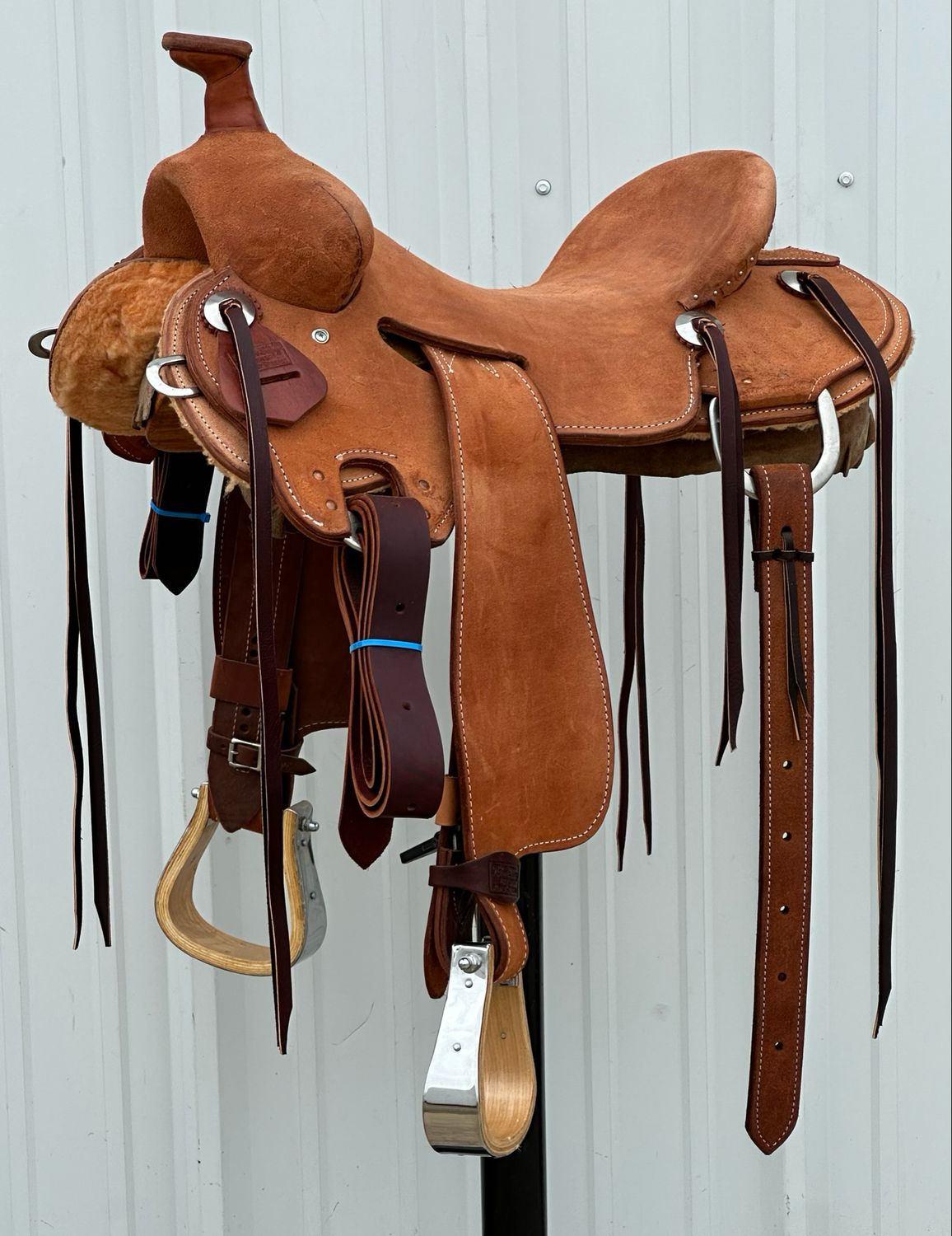 Robert Teskey Strip Down Seat Rig Ranch Roping Saddle with a 16- inch Rough  Out Seat Medium Finish