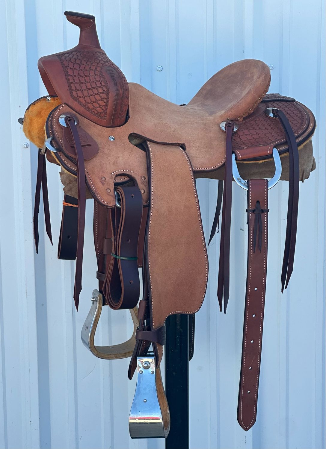 Robert Teskey Super Arizona Strip Down Seat Rig Ranch Roping Saddle with a 14- inch Rough Out Seat Tooled Cloud Interlace with Stenciled Border Medium  Finish
