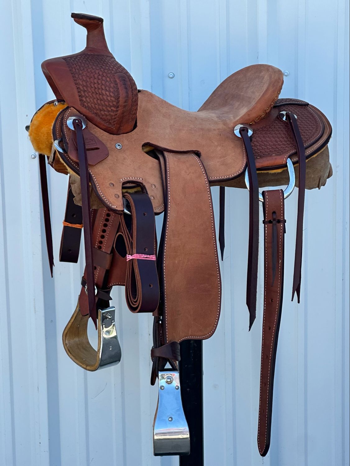 Robert Teskey Super Arizona Strip Down Seat Rig Ranch Roping Saddle with a 14- inch Rough Out Seat Tooled Basket Weave