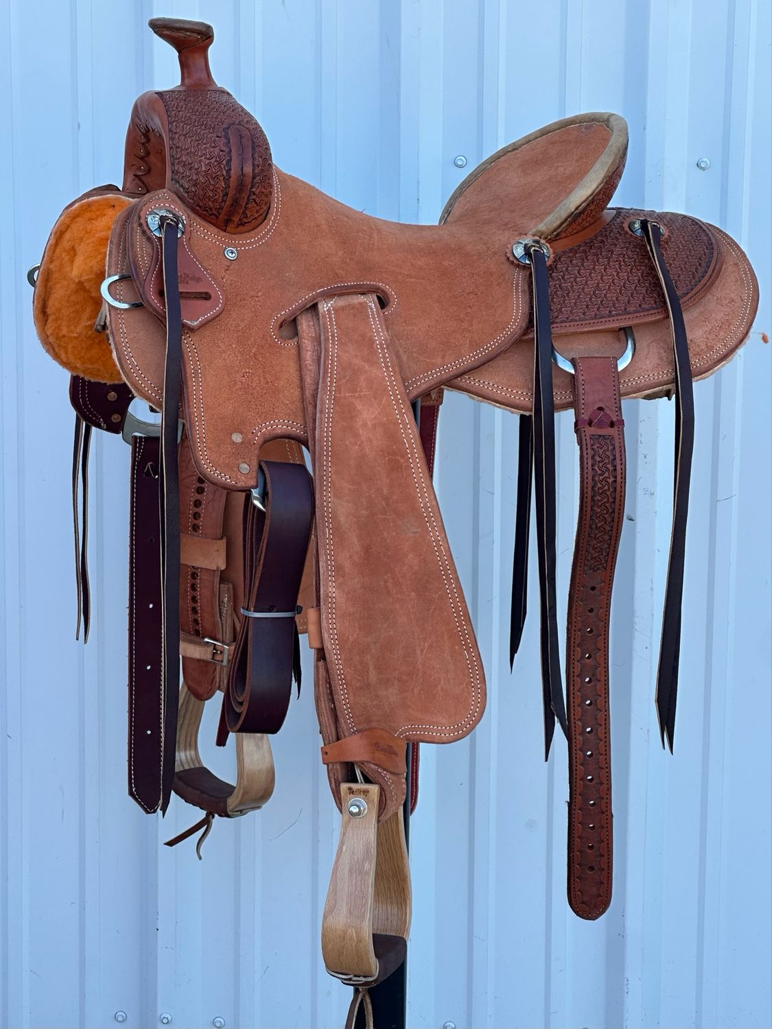 Robert Teskey Elite Strip Down Seat Rig Ranch Roping Saddle with a 16- inch Rough Out Seat Tooled Hourglass Interlace Double Stitch Medium Finish WJ-Tree