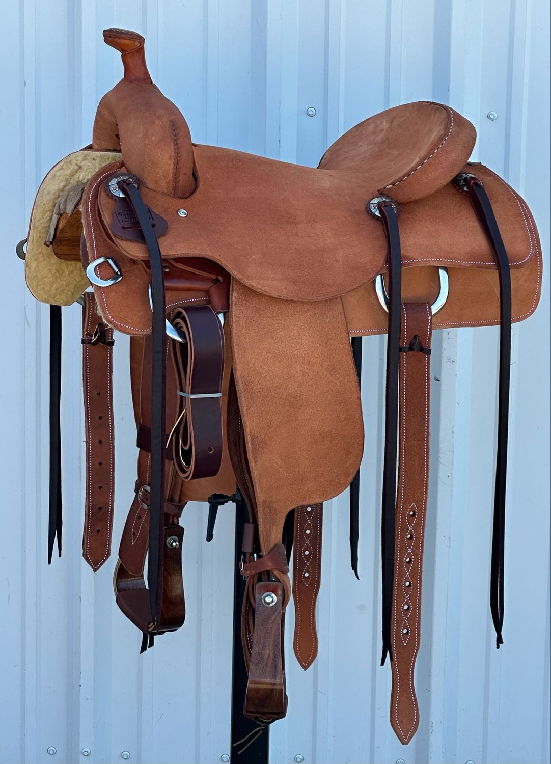 Robert Teskey Ranch Cutting Saddle with a 16- inch Rough Out Seat Medium Finish BW- Tree