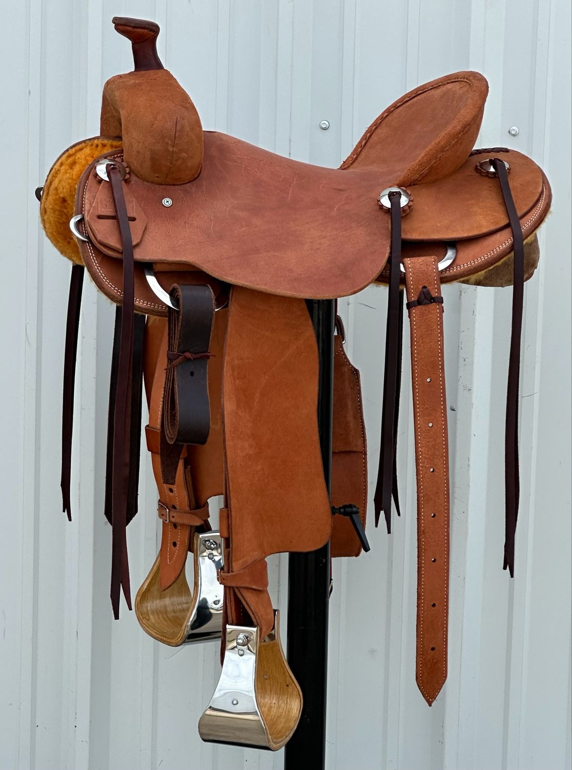 Robert Teskey Strip Down Seat Rig Ranch Roping Saddle with a 16 1/4- inch Rough Out High Back Seat Double Stitch Medium Finish WJ-Tree