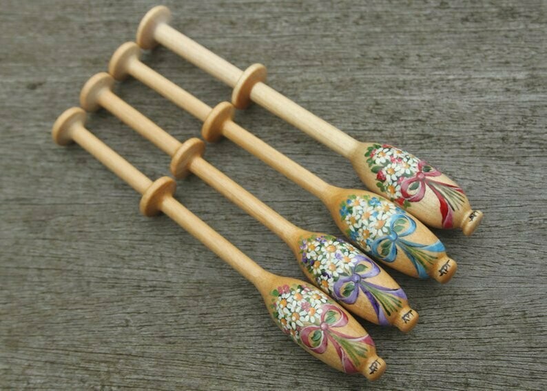 Painted Bruge Guatambu Lace Bobbin - Bouquet with choice of coloured ribbon