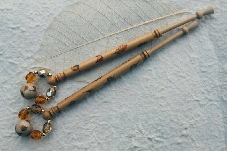Painted Midland Boxwood Lace Bobbins - Pair with Autumn Leaves Design and Matching Bottom Bead