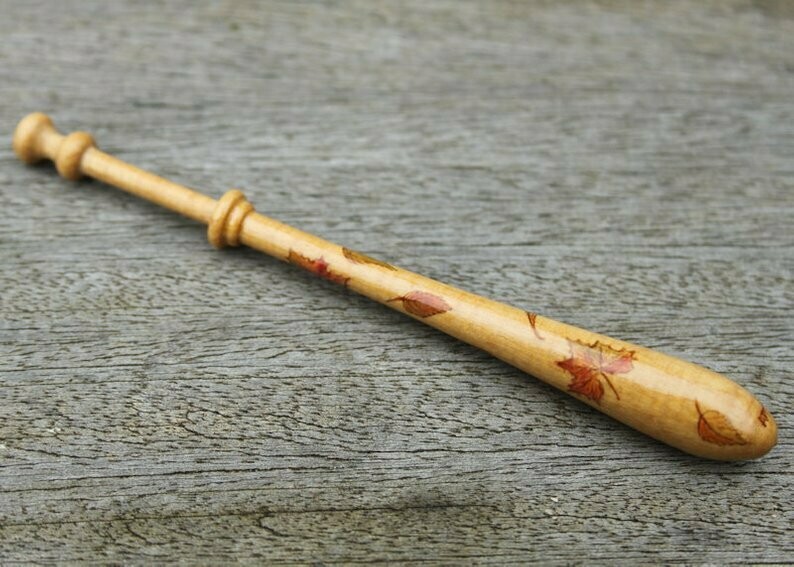 Painted Bayeux Guatambu Lace Bobbin - Falling Autumn Leaves