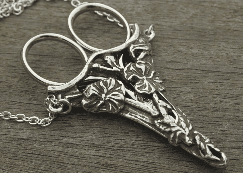 Scissors - Jasmine Floral Design Chatelaine Case with an Antique Silver Finish & Etui Scissors for Lacemaking and Embroider