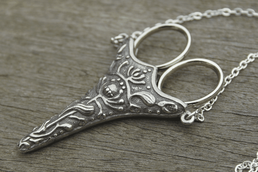 Scissors -  Norwegian Design Chatelaine Case with an Antique Silver Finish & Etui Scissors for Lacemaking and Embroidery