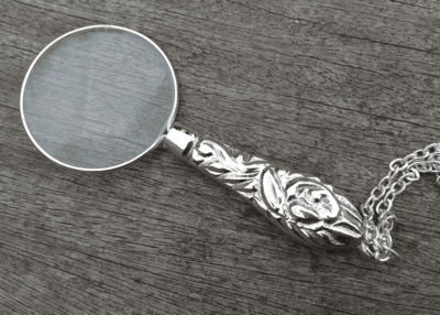Magnifying Lens On Chain - Antique Style (LPB)