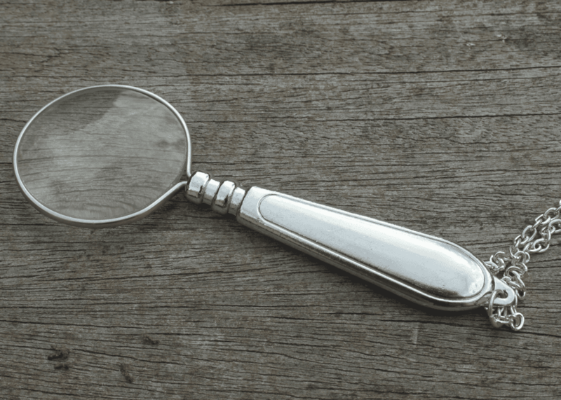 Magnifying Lens On Chain - (LPE)