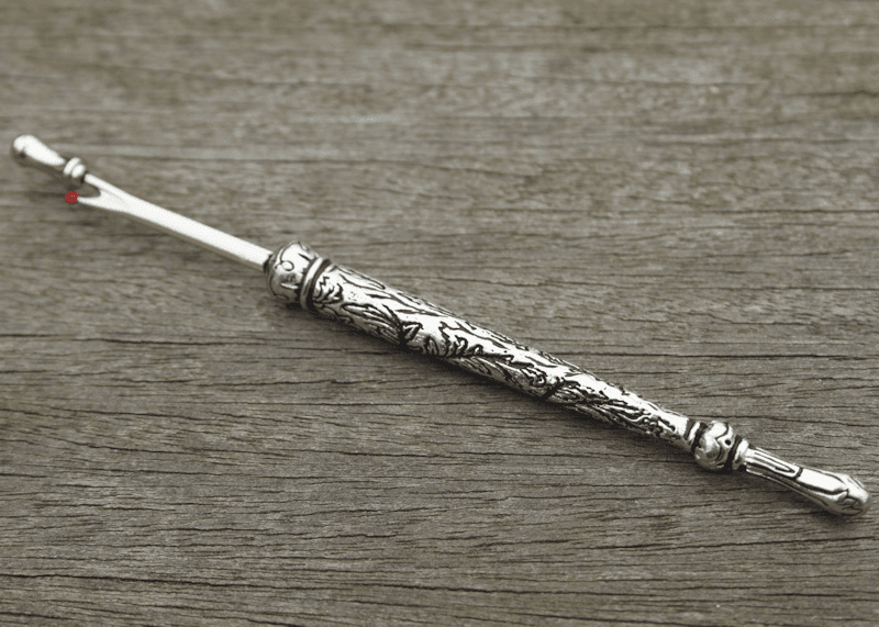 Seam Ripper - Large Pewter Floral Handle