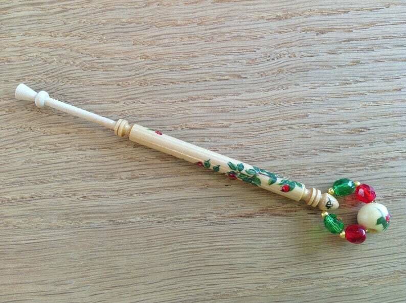 Painted Midland Boxwood Lace Bobbin - Spiral of Red Berries and Leaves with Painted Bottom Bead Painted Midland Boxwood Lace Bobbin - Spiral of Red Berries and Leaves with Painted Bottom Bead
