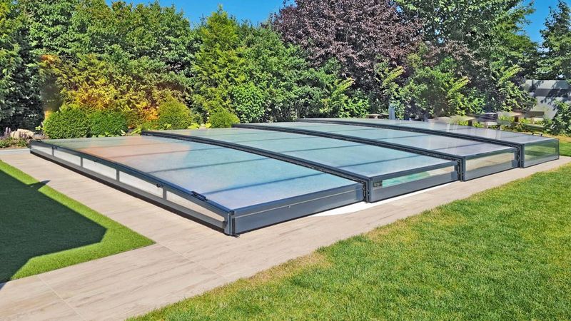 Copertura telescopica per piscina  2x4 metri con altezza 20 cm - Ondina