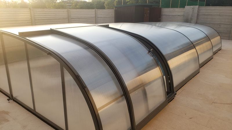 Copertura telescopica per piscina 4x8 metri  - Brezza
