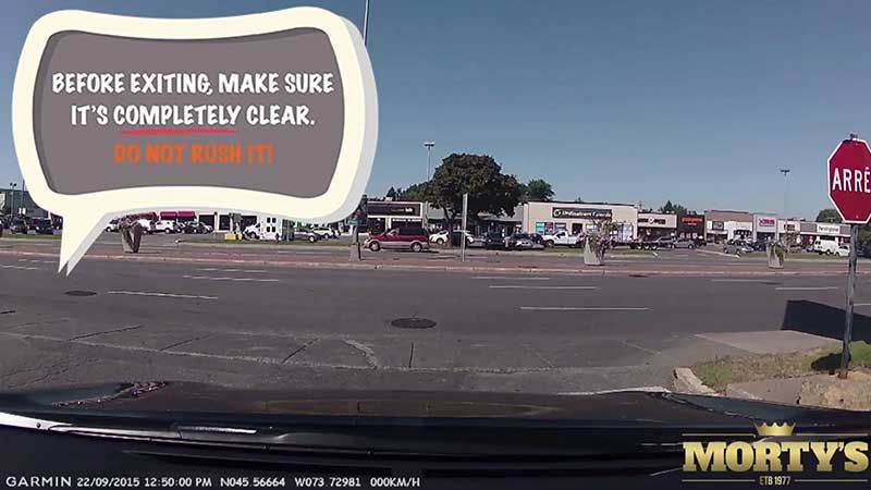 Watch and Learn About the Driving Test in Laval Route