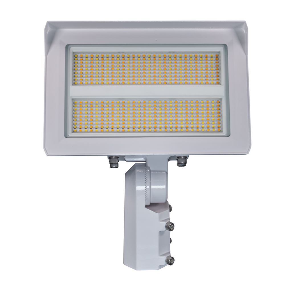 Topaz Flood HV Power 120-150-200W & 3-4-5K CCT Select to 30000lm White Slipfitter and Yoke Mount Included PC & 3-pin Recept Included Dimmable 277-480V Topaz Flood HV Power 120-150-200W & 3-4-5K CCT Select to 30000lm White Slipfitter and Yoke Mount Included PC & 3-pin Recept Included Dimmable 277-480V