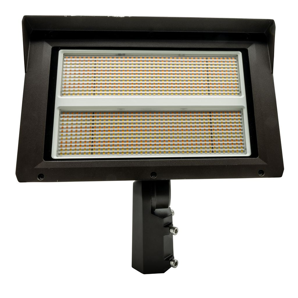 Topaz Flood HV Power 200-240-290W & 3-4-5K CCT Select to 43500lm Bronze Slipfitter and Yoke Mount Included PC & 3-pin Recept Included Dimmable 277-480V Topaz Flood HV Power 200-240-290W & 3-4-5K CCT Select to 43500lm Bronze Slipfitter and Yoke Mount Included PC & 3-pin Recept Included Dimmable 277-480V