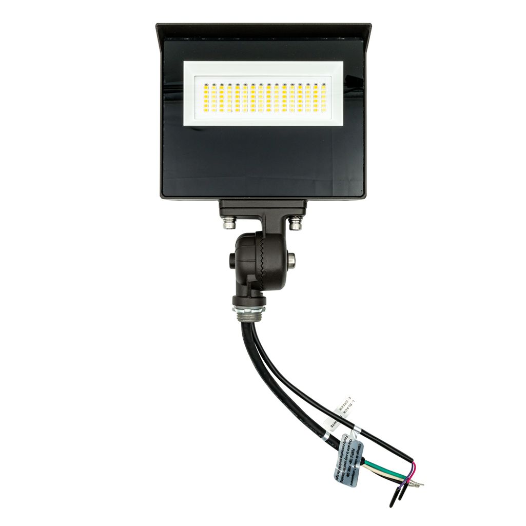 Topaz Flood Power 15-30W & 3-4-5K CCT Select to 4500lm Knuckle & Trunnion Mount Bronze Dimm 120-277V Topaz Flood Power 15-30W & 3-4-5K CCT Select to 4500lm Knuckle & Trunnion Mount Bronze Dimm 120-277V