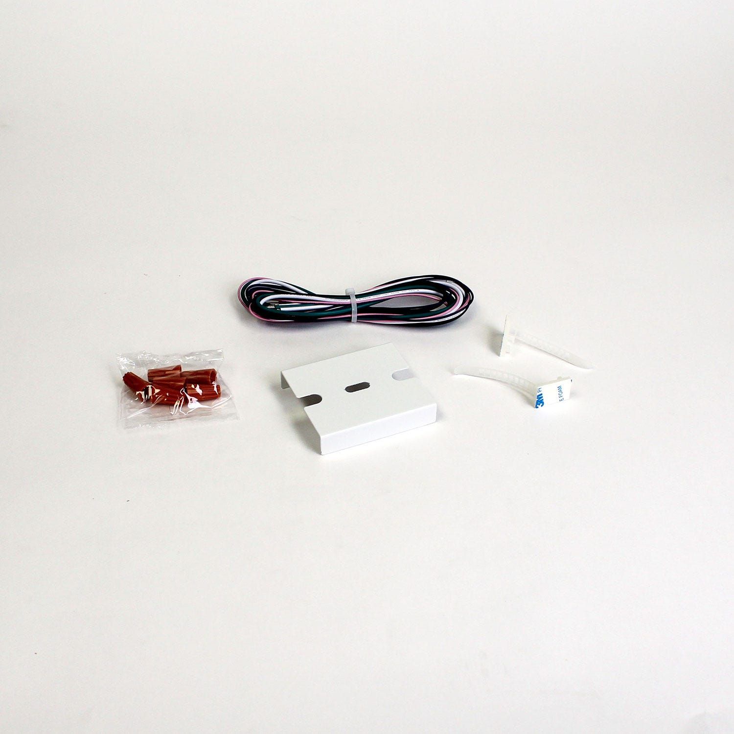 ProLED Select Linear Strip 4ft Surface Mount Connector Kit ProLED Select Linear Strip 4ft Surface Mount Connector Kit