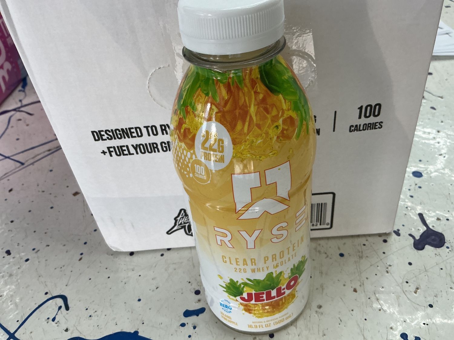 Ryse clear protein whay isolate Jell-O Island pineapple