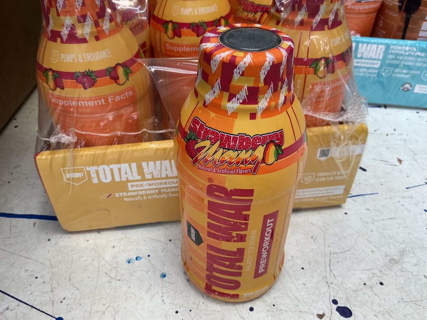 RedCon1 Total War RTD Pre Workout, strawberry mango