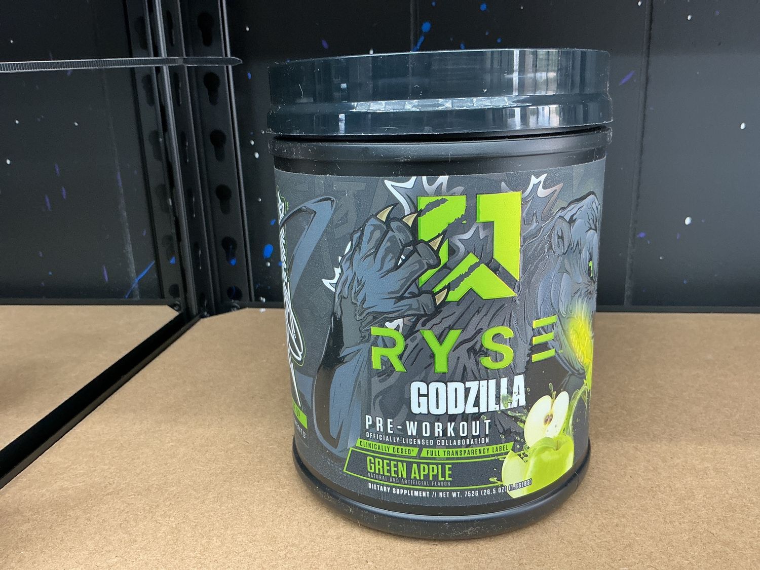 Ryse Godzilla pre-workout  Green apple