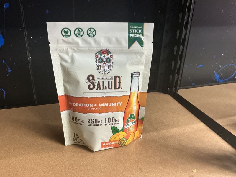 Salud hydration + immunity Mandarin