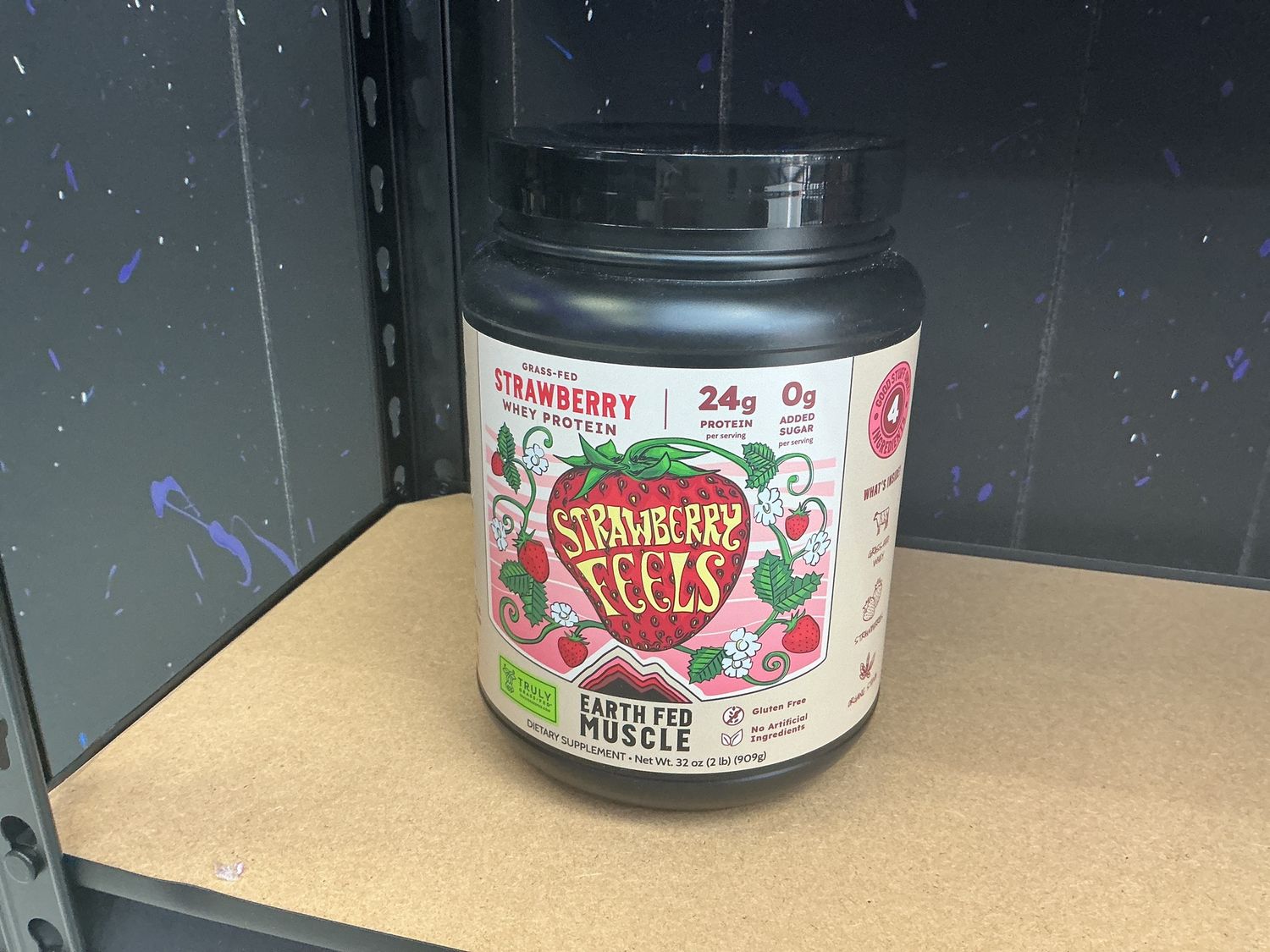 Earth Fed Muscle Strawberry Whey Protein