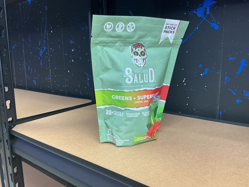 Salud Greens + Superfood Strawberry Lime