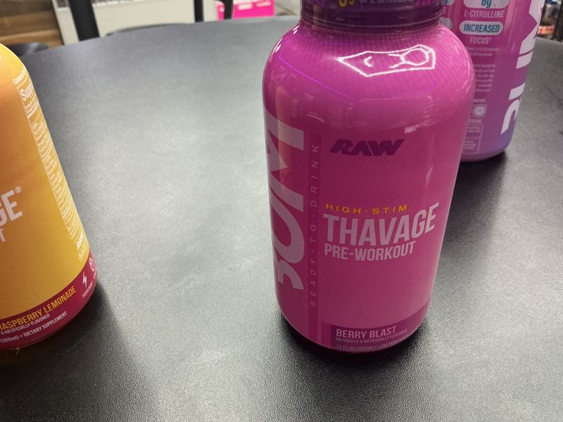 Raw Bum High Stem Thavage Pre-Workout, Berry Blast