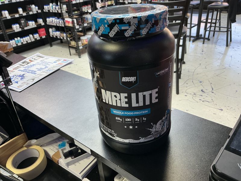 RedCon1 MRE Lite Protein Cookies &amp; cream