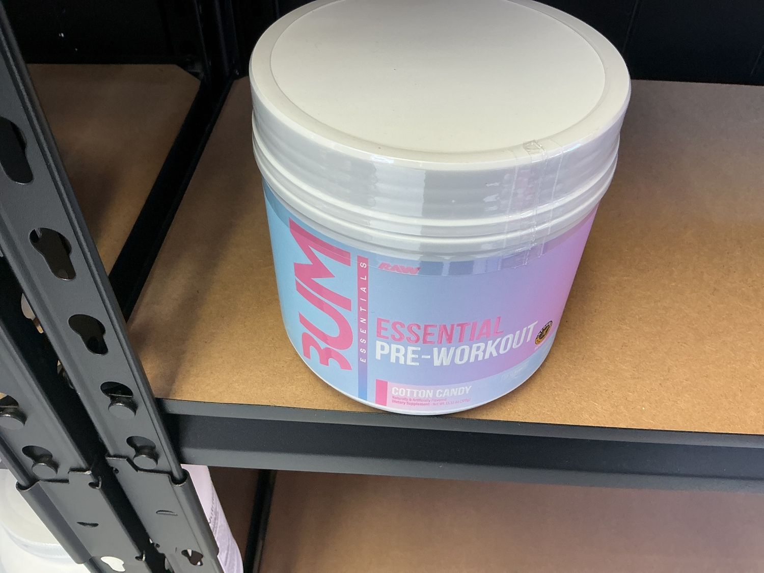 Raw essential pre-workout, Fruit Burst, Flavor: Cotton candy
