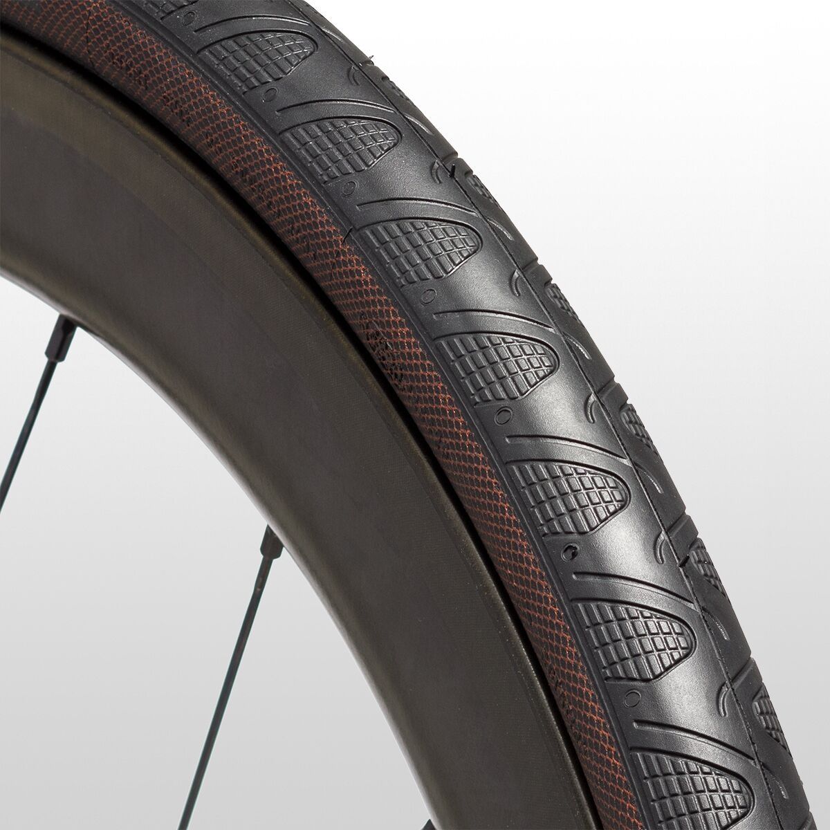 Grand Prix 4 Season 700 X 28 Folding Black Duraskin + Black Chili