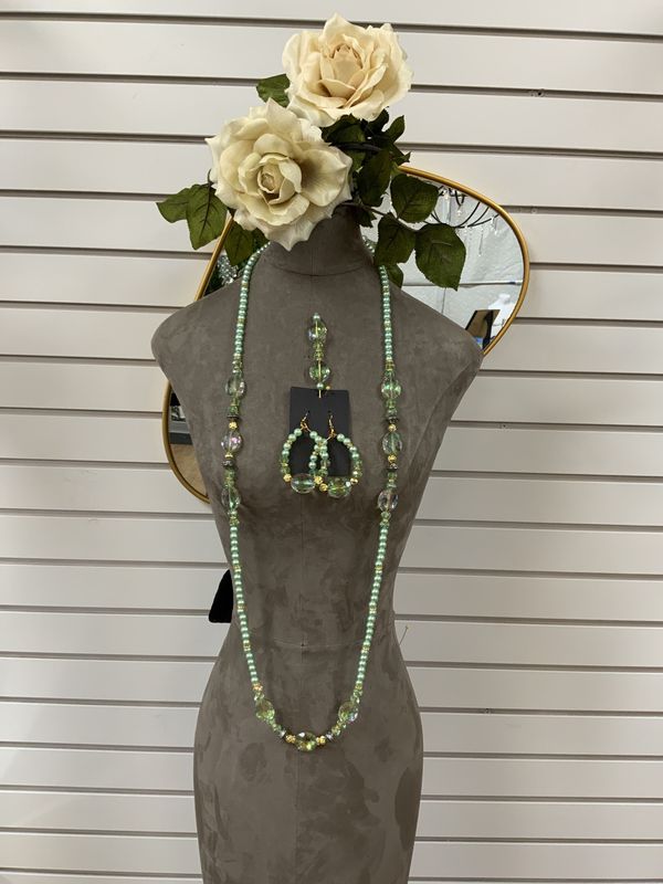 Crowned in Purpose 3 pcs Set