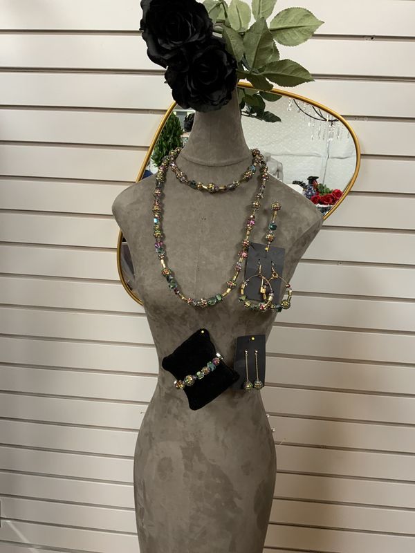 Thorne Room 5 pcs Jewerly Set