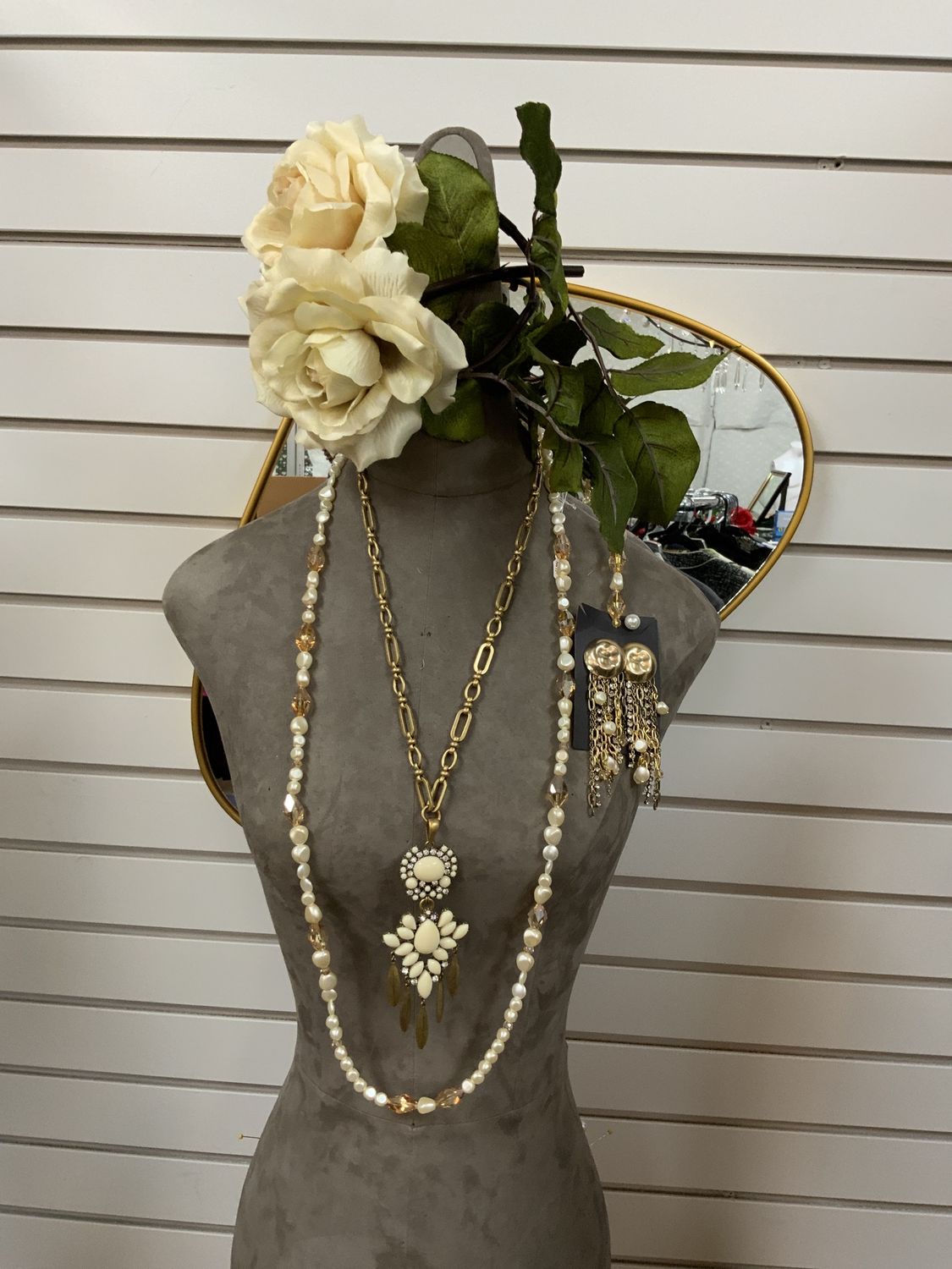 Brave Beauty 4 pcs Jewerly Set