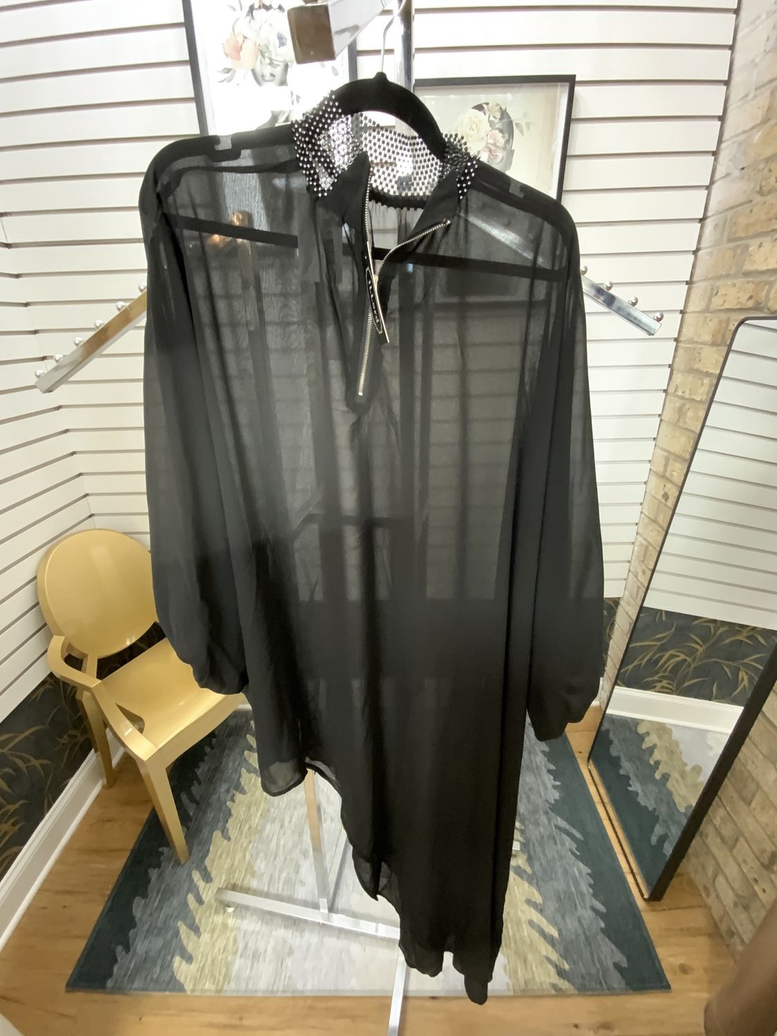 Woman BlackLong Cape Top One Size