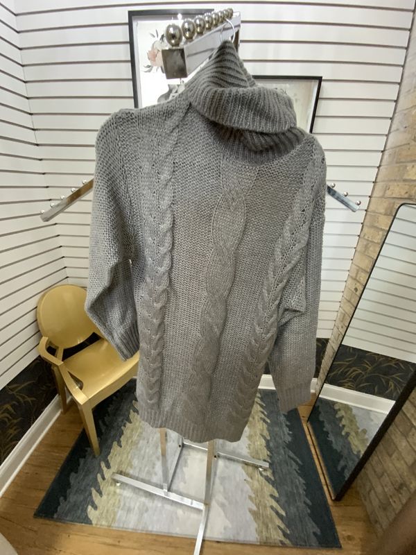 Woman Gray Long Sweater - Size S