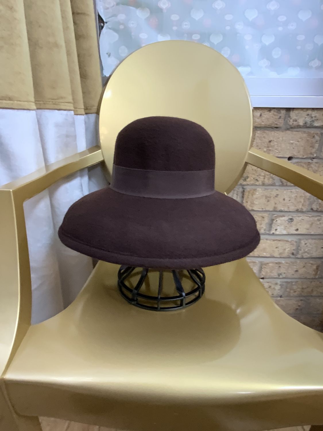 Hat Dark Brown Size large