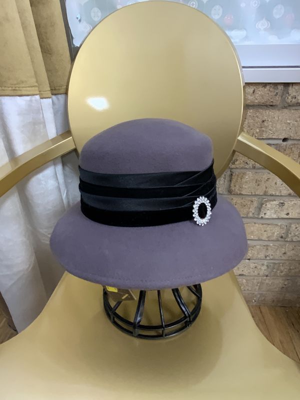 Hat Gray with Clear Stone Custom