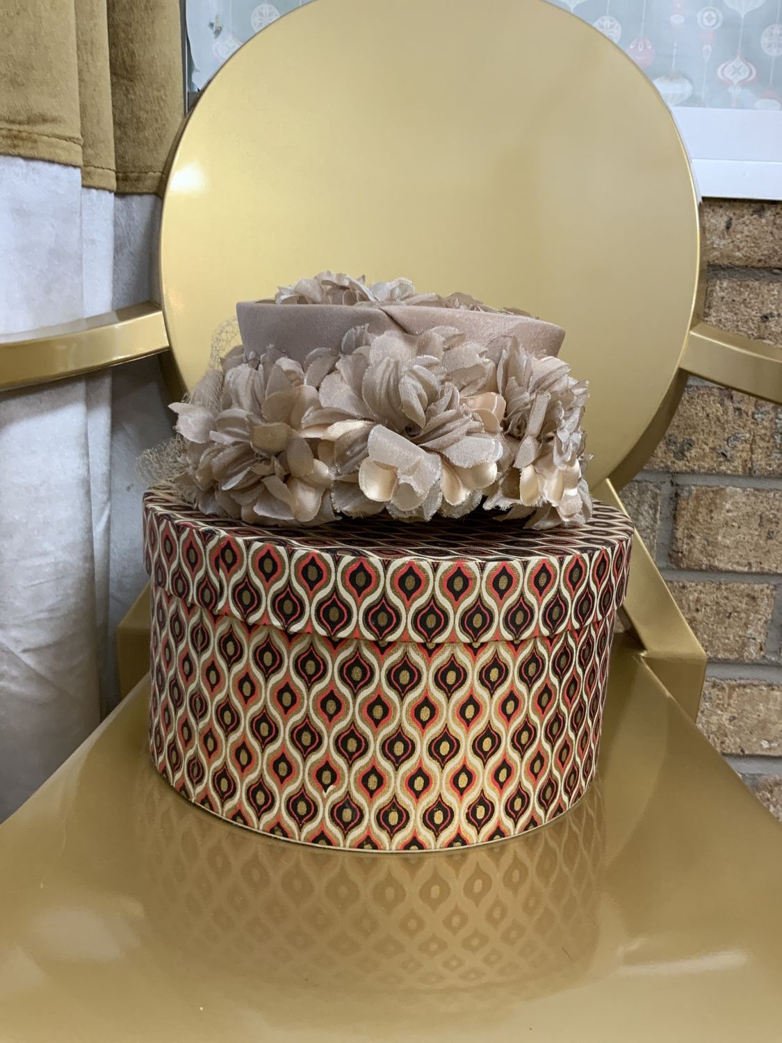 Hat Tan Flowers with Tan Net