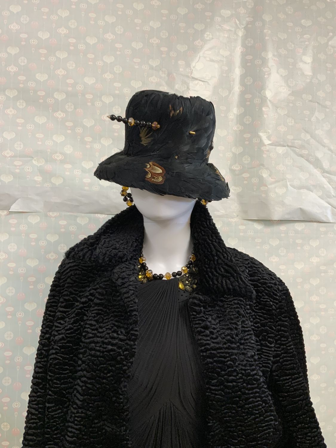 Hat Black Feather and Tan feathers Vintage